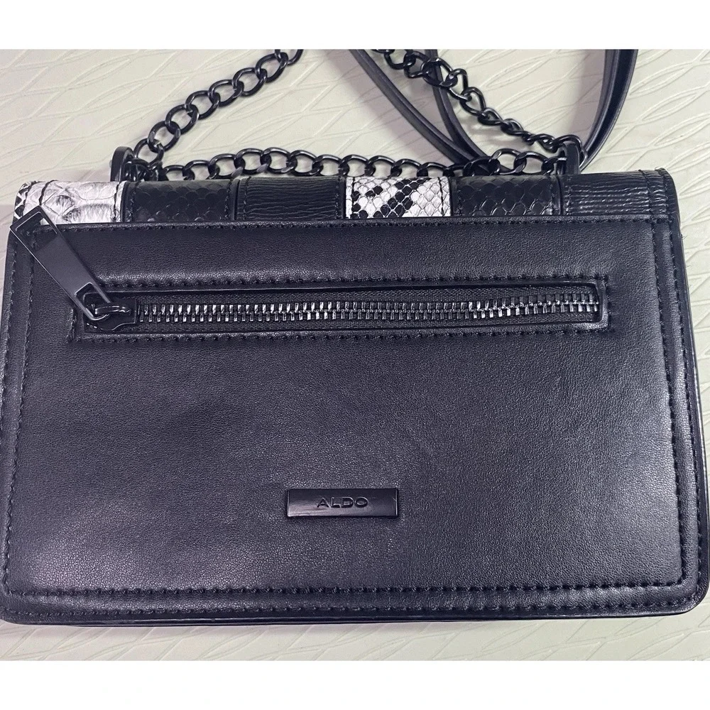 Aldo Crossbody‎ Women's Purse Black& White Animal Print Chain-strap 8x6x2